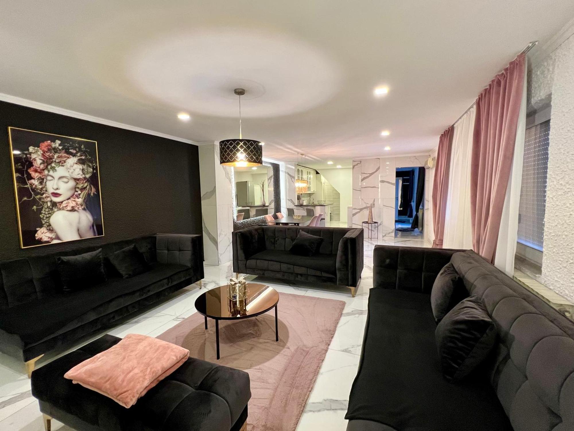 Golden House Villa Osijek Luaran gambar